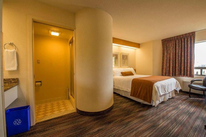 Slumber Inn New Minas Екстериор снимка